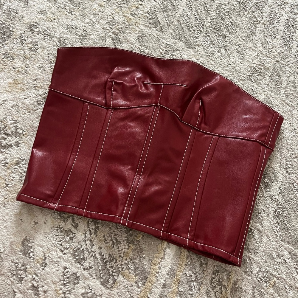 Edikted Corset Crop Top